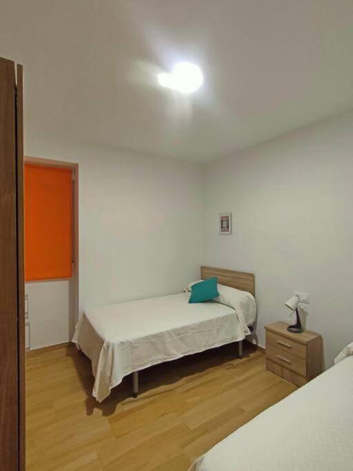 Apartamento Acerota, Con Parking Gratuito Kordoba Bagian luar foto
