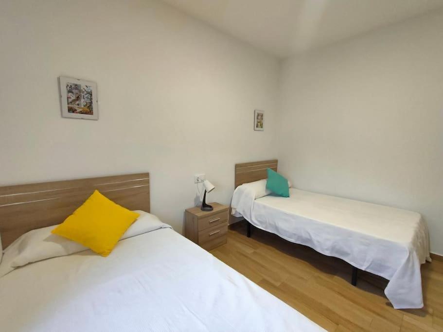 Apartamento Acerota, Con Parking Gratuito Kordoba Bagian luar foto